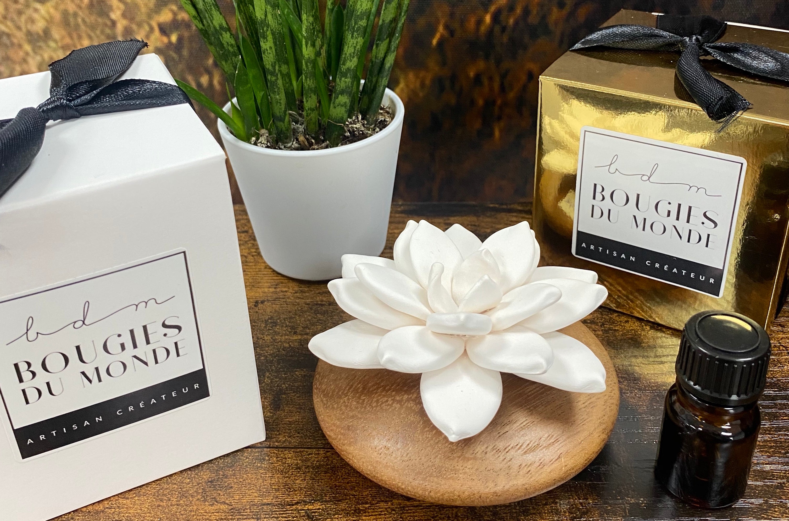 Coffret cadeau céramique parfumée Promenade dans le Jardin – Bougies du  Monde